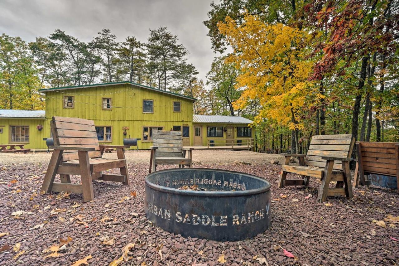 John Wayne Apartment - Deck, Bbq, Horses On-Site Huntingdon Exterior photo