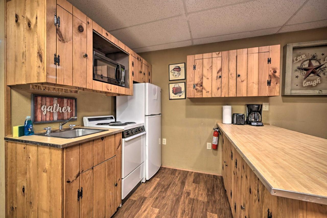 John Wayne Apartment - Deck, Bbq, Horses On-Site Huntingdon Exterior photo