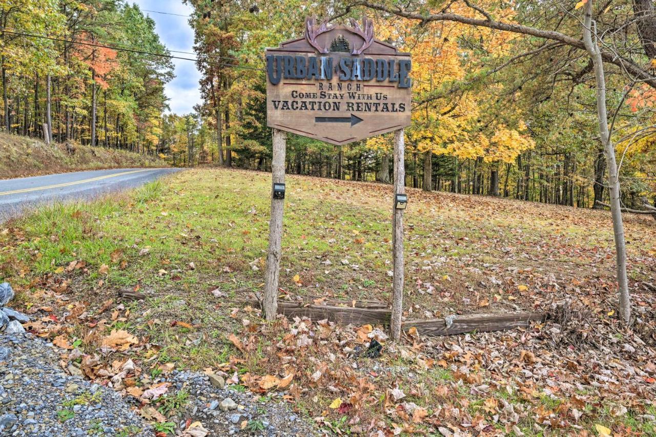 John Wayne Apartment - Deck, Bbq, Horses On-Site Huntingdon Exterior photo